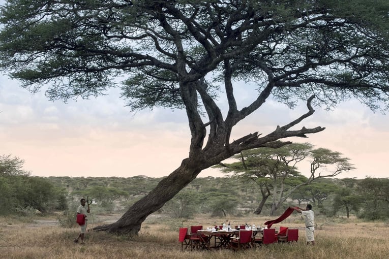 &Beyond Serengeti Under Canvas Serengeti-Under-Canvas-bush-dining