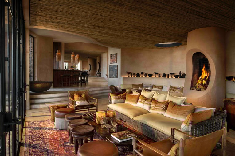 &Beyond Suyian Lodge, Keňa – Laikipie | Exclusive Tours Kenya-Suyian-Lodge-Guest-Area-Lounge _3_