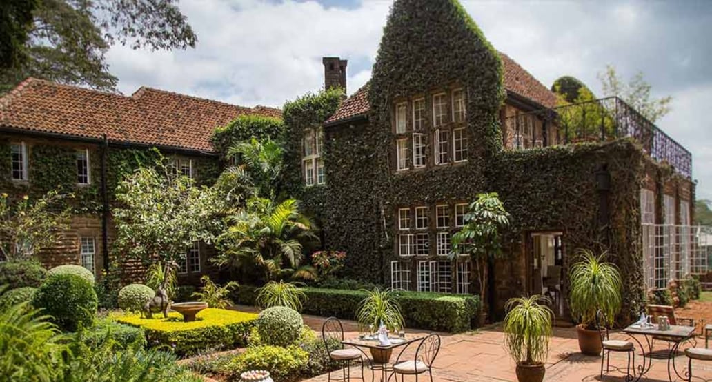 1 Giraffe Manor Hotel, Keňa – Nairobi | Exclusive Tours
