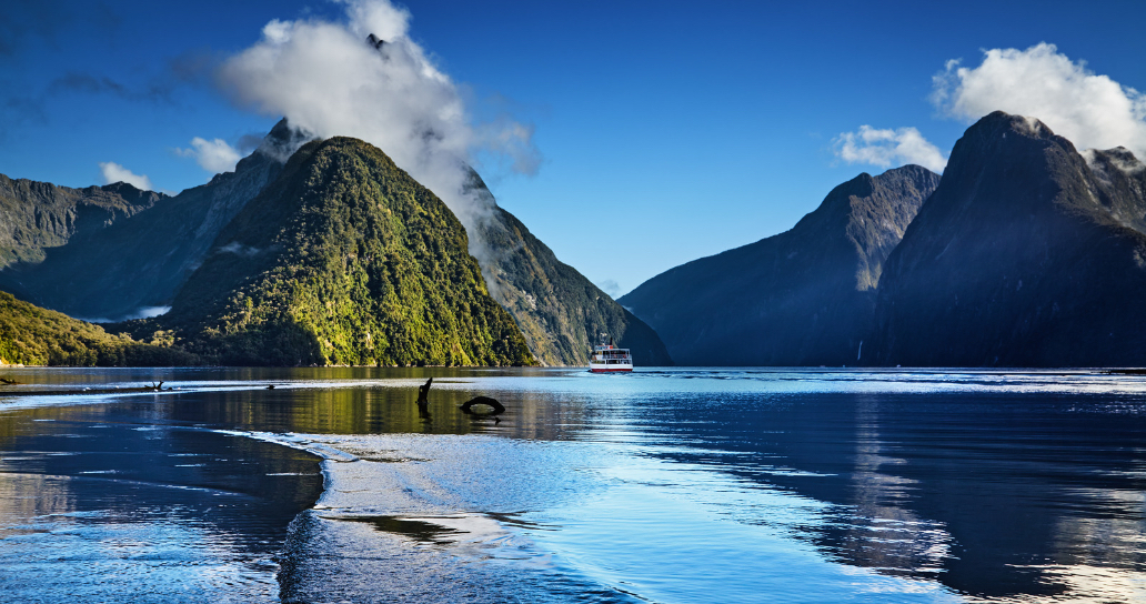 1032x544 zážitek_Dovolená s itinerářem v Austrálii a na Novém Zélandu_ Milford Sound, NZ | Exclusive Tours