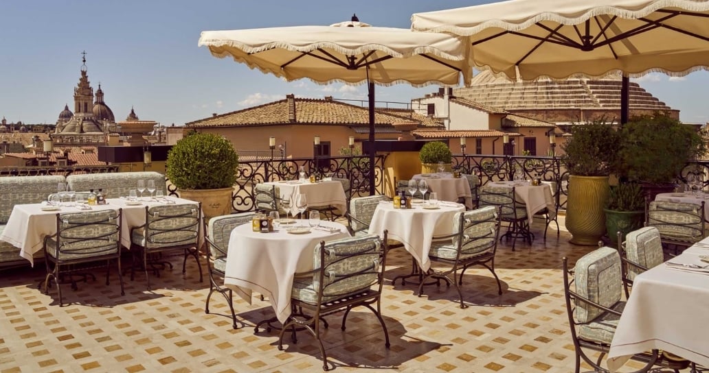 terasa, slunečníky, restaurace
