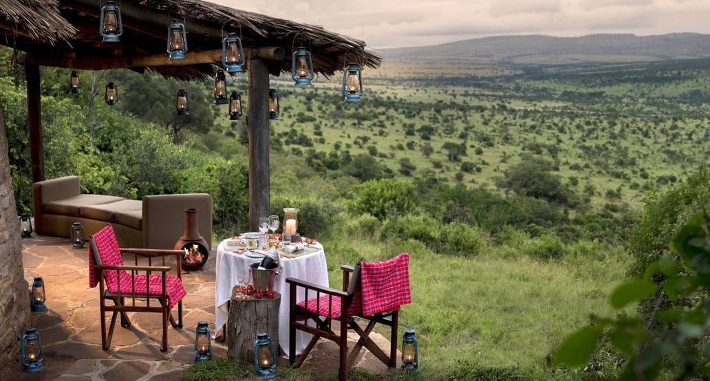 1032x554 &Beyond Kleins Camp Kleins-camp-serengeti-romantic-dinner