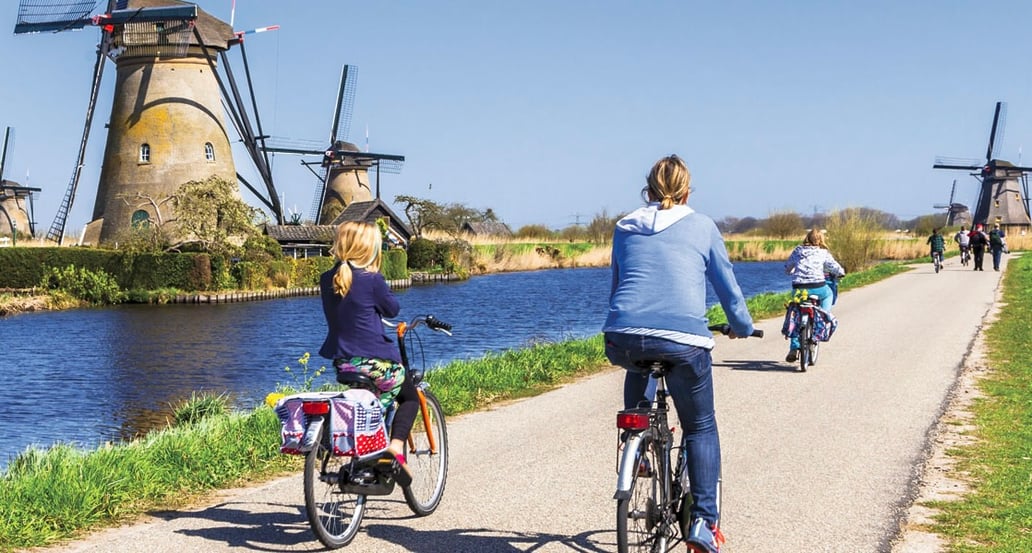 1032x554 5 míst, která nejlépe poznáte na kole s Exclusive Tours  holandsko