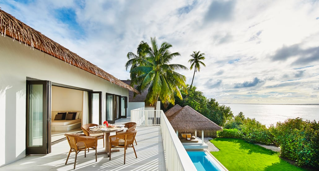 1032x554 COMO Maalifushi COMO_Residence_Balcony