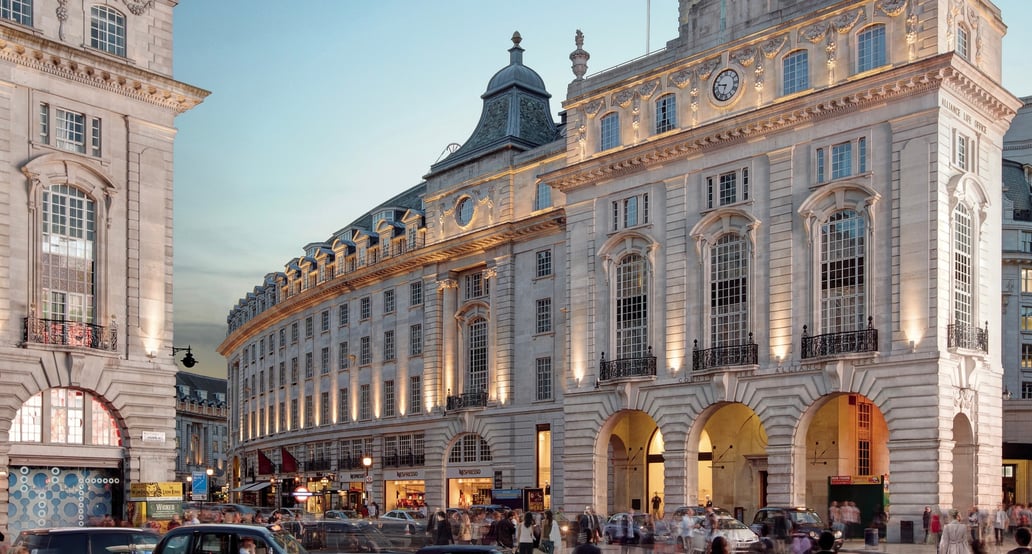 1032x554 Cafe Royal Hotel-Cafe-Royal-Exterior-DayRT