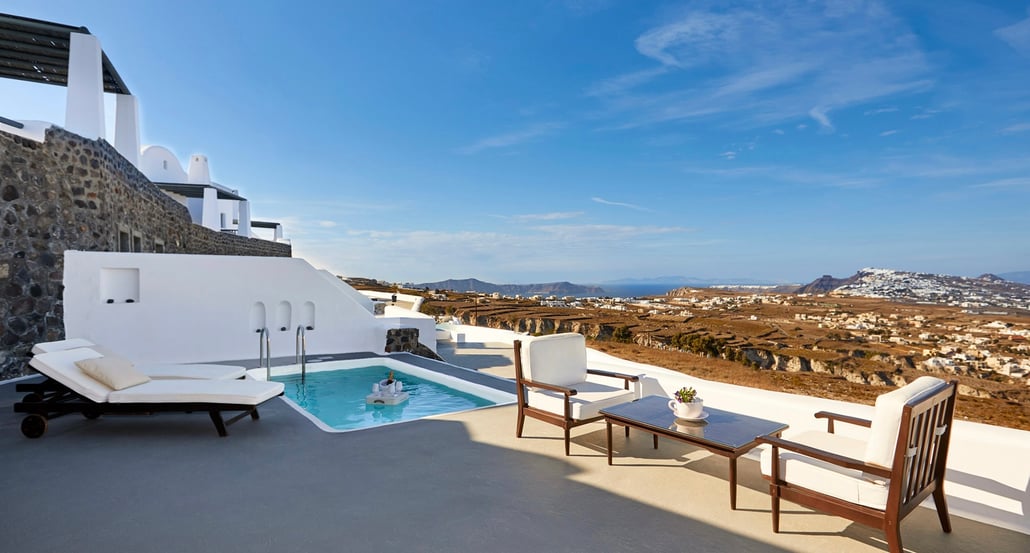 1032x554 Carpe Diem Santorini carpe-diem-galerry-the-suites-4