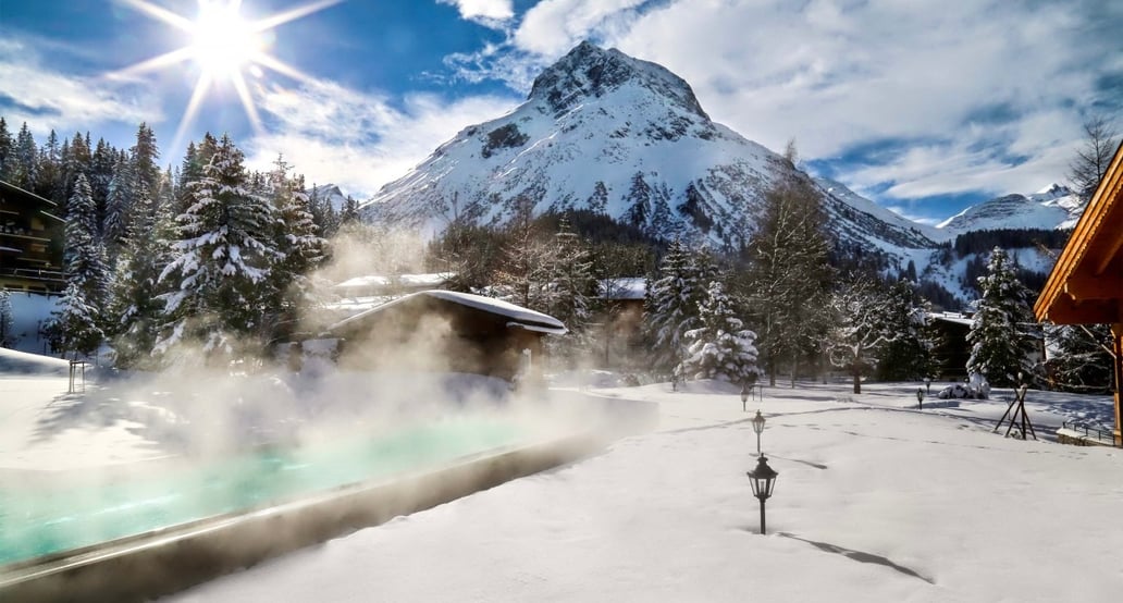 1032x554 Gasthof Post Lech winter_pool_sonne_m-forstner