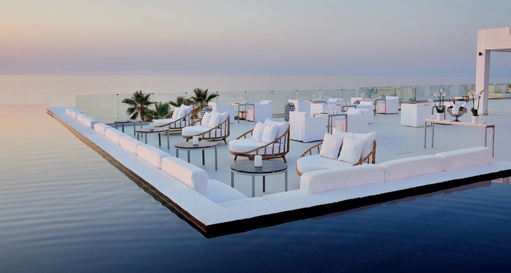 1032x554 Grecotel Lux Me White Palace lux-me-white-palace-all-inclusive-dining-14461
