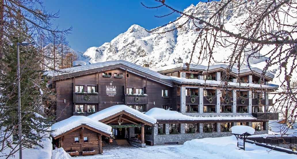 1032x554 Hotel Hermitage Cervinia Italy 1418728