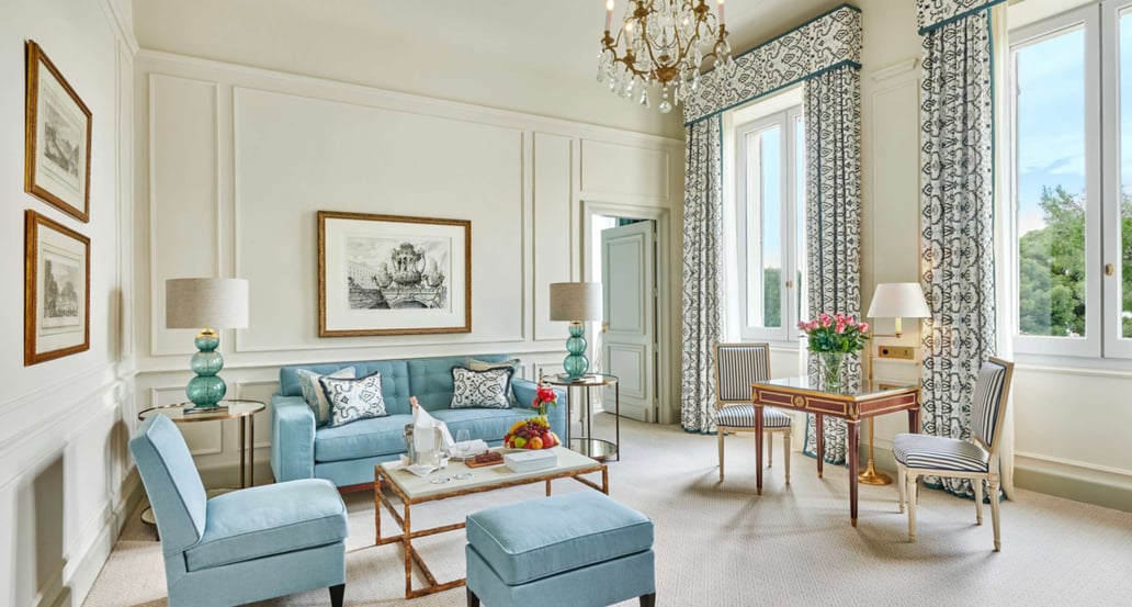 1032x554 Hotel du Cap-Eden-Roc hotel-du-cap-eden-roc-one-bedroom-suite4