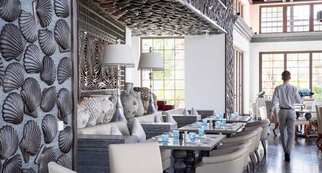 1032x554 Jumeirah Al Naseem jumeirah-al-naseem-rockfish-interior_6-4