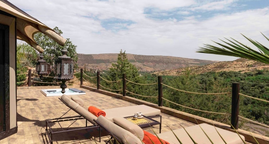 1032x554 Kasbah Tamadot - Asni Exclusive Tours  kasbah-tamadot-berber-tent-55-with-hot-tub-terrace-2
