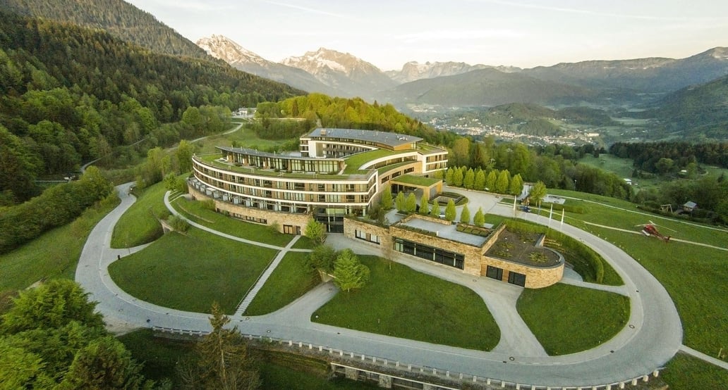 1032x554 Kempinski Hotel Berchtesgaden KISZG1_Hotel Outdoor8_Original_24563