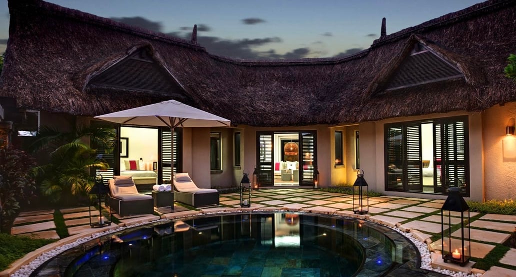 1032x554 LUX* Belle Mare lbm_prestige_villa_pool_03