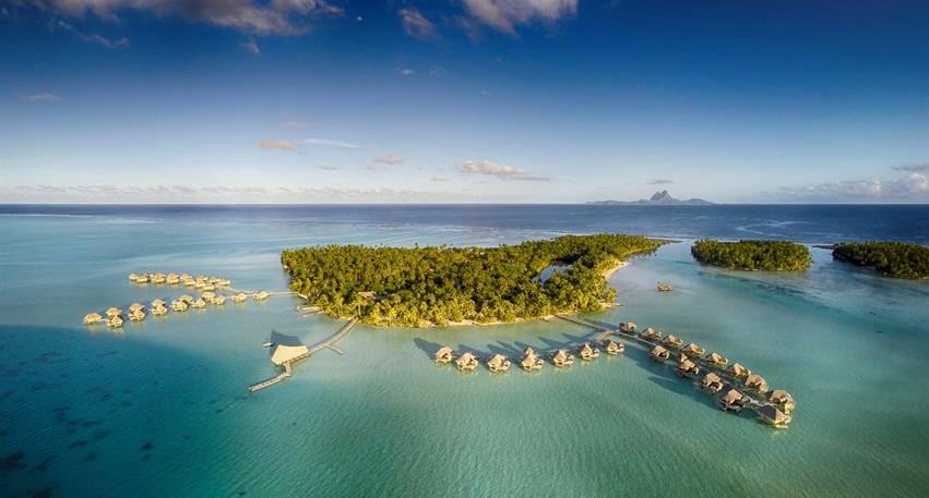 1032x554 Le Tahaa le-taha-a-island-resort-spa-aerial-view