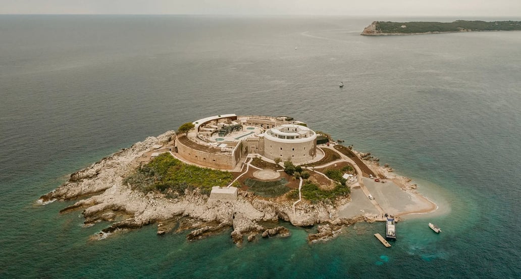 1032x554 MAMUMLA mamula-island-hotel-montenegro-bay-1