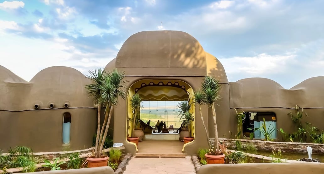 1032x554 Mara Serena Safari Lodge 001-reception-entrance
