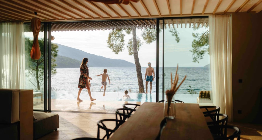 1032x554 Maslina Resort 5*, Hvar Island, Croatia 23_Maslina Resort_LIFESTYLE_Pool_Villa Uvala_2023