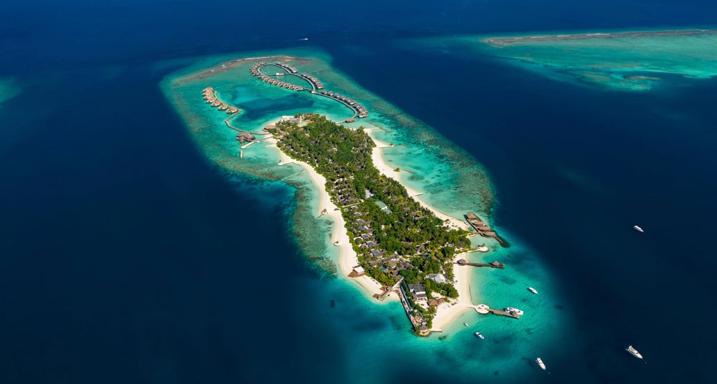 1032x554 OZEN RESERVE BOLIFUSHI - Island Aerial 5