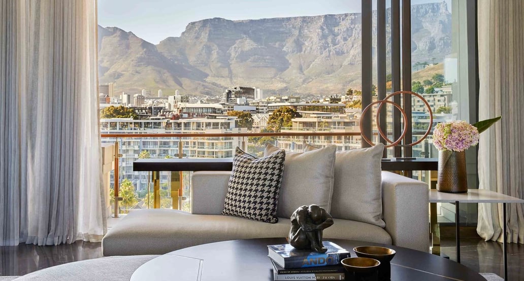 1032x554 One&Only Cape Town ooct-lions-head-penthouse-lounge