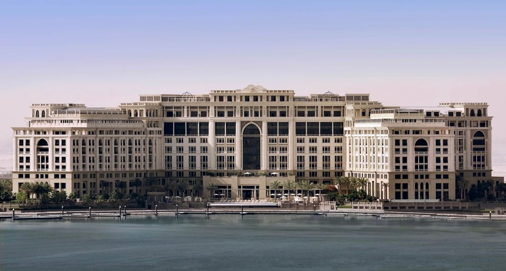 1032x554 Palazzo Versace Dubai hotel-exterior-day-shot-high