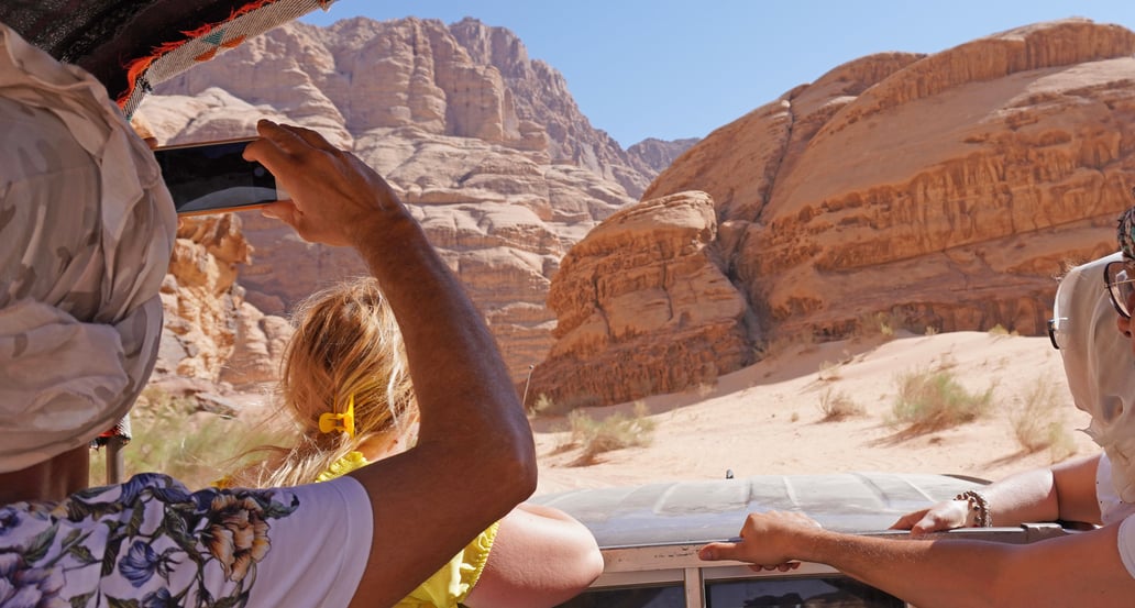 1032x554 Palmera Camp Wadi Rum shutterstock_1597991176