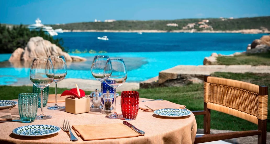1032x554 Pitrizza, A Luxury Collection Hotel olbpl-barbeque-4844-hor-clsc