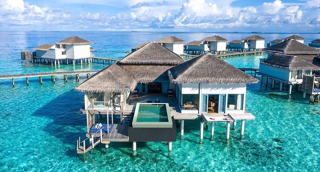 1032x554 Raffles Maldives Meradhoo Resort RMM_1624703_Sunset_OW_Exterior