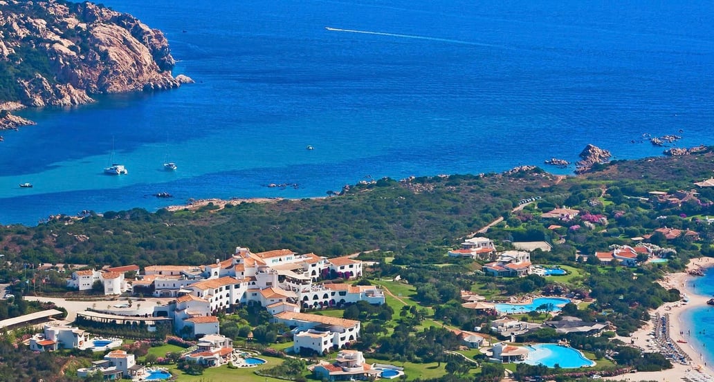 1032x554 Romazzino, A Luxury Collection olbrl-view-4139-hor-clsc