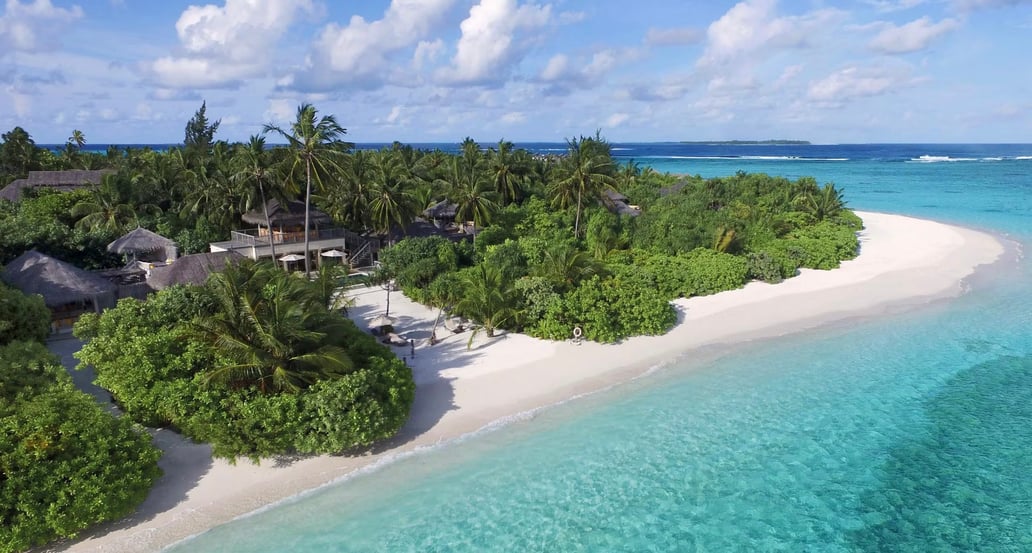 1032x554 Six Senses Laamu laamu-maldives-two-bedroom-ocean-beach-villa-lagoon-aerial-view