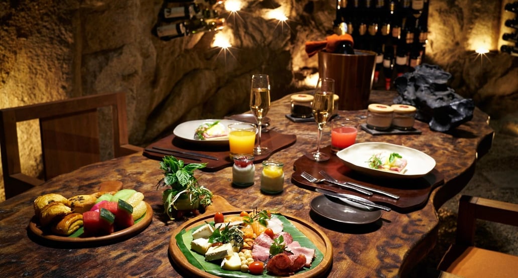 1032x554 Six Senses Ninh Van Bay ninh-van-bay-vietnam-wine-cave-breakfast