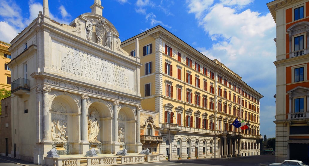 1032x554 St. Regis Rome romxr-facade-4361-hor-clsc