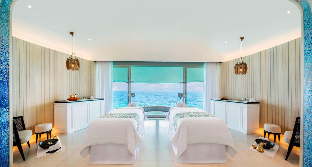 1032x554 The St. Regis Maldives Vommuli Resort mlexr-spa-room-6203-hor-clsc