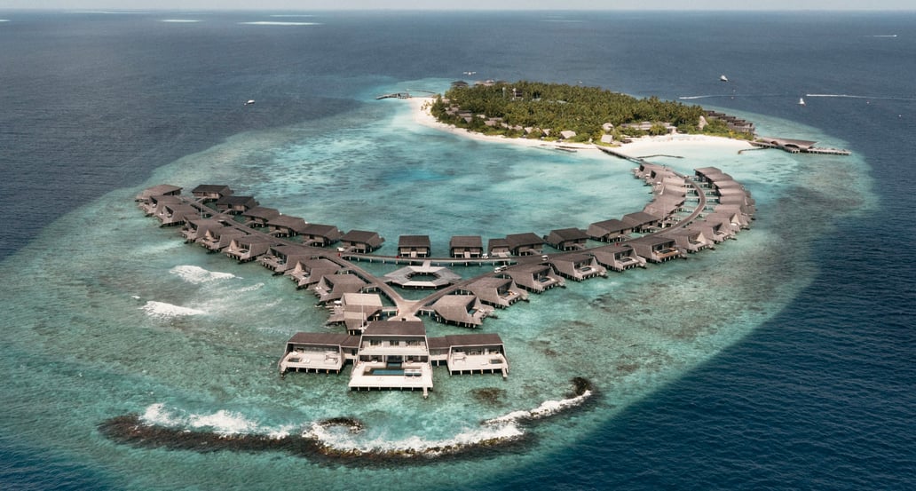 1032x554 The St. Regis Maldives Vommuli Resort xr-mlexr-vommuli-island-87031_Classic-Hor