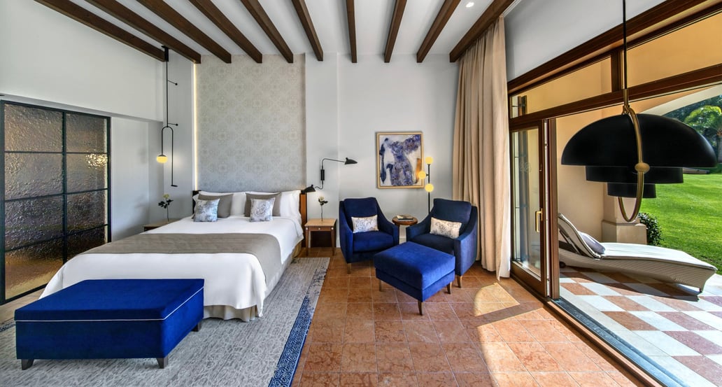 1032x554 The St. Regis Mardavall Mallorca Resort pmixr-access-guestroom-2909-hor-clsc