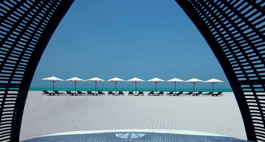1032x554 The St. Regis Saadiyat Island Resort auhxr-cabana-beach-6691-hor-clsc