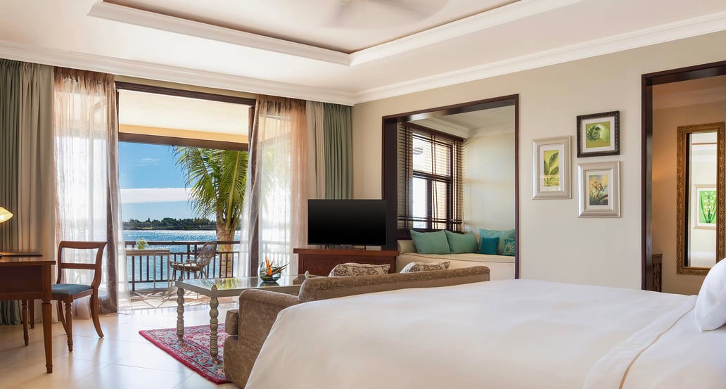 1032x554 The Westin Turtle Bay Resort & Spa mrutb-family-3822-hor-clsc