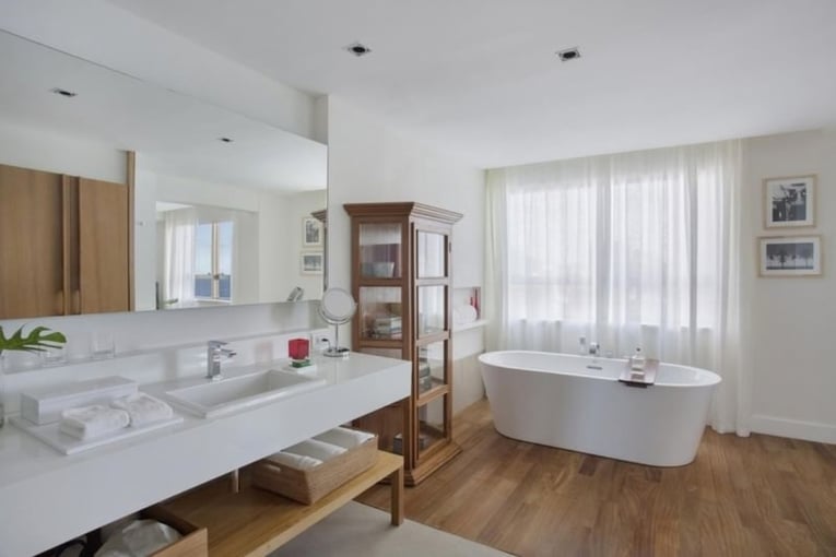 1200 x 800 Janeiro Hotel, Jižní Amerika, Brazílie _ Exclusive Tours_koupelna_76a7904-1.jpg