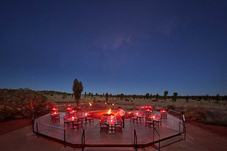 večeře venku, obloha