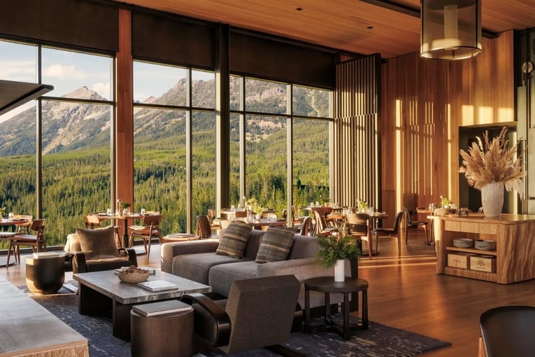 interiér, lesy, výhled