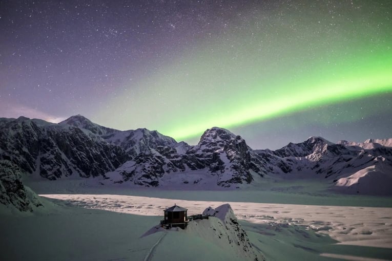 hory, polární záře