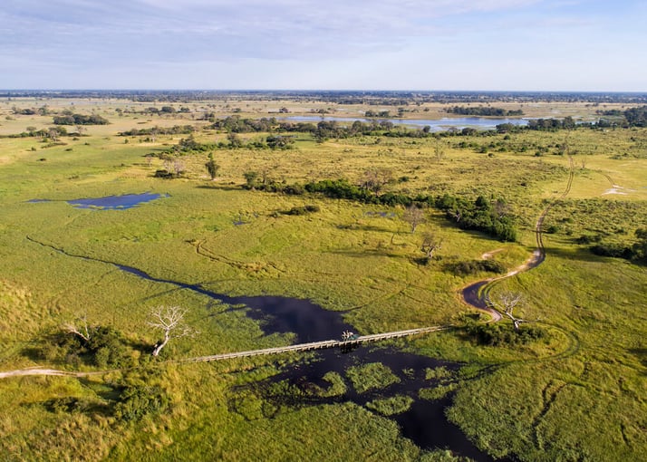 1200x800_mapula lodge_Mapula-Lodge-Delta-from-the-air