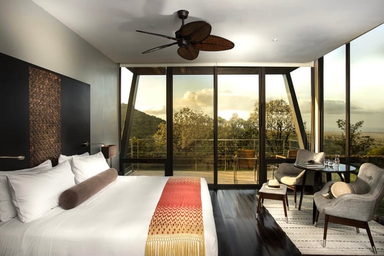 1200x800_pikaia_lodge_terrace-rooms-2