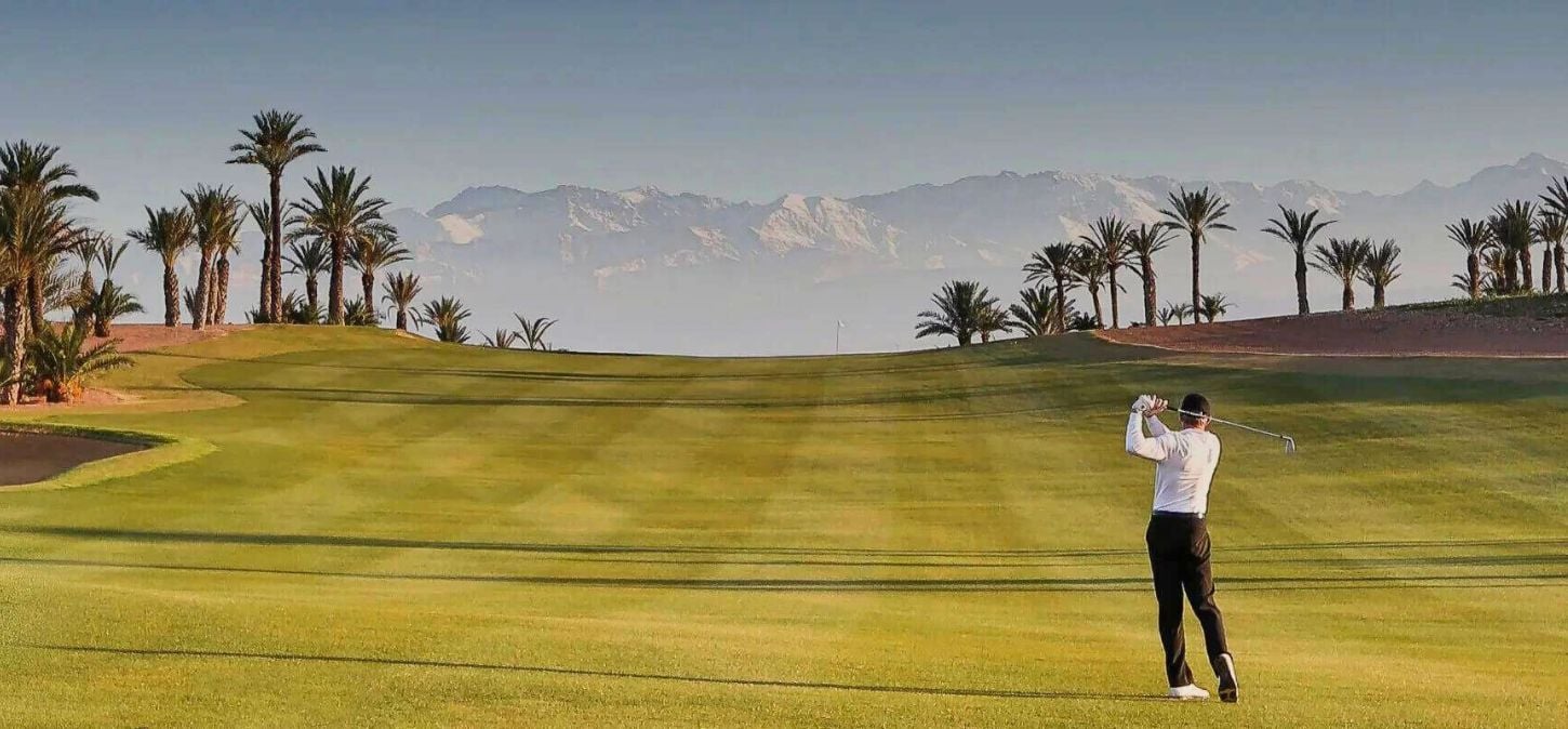 1450x674 cover Tam, kde je golf skutečně královským sportem | Exclusive Tours