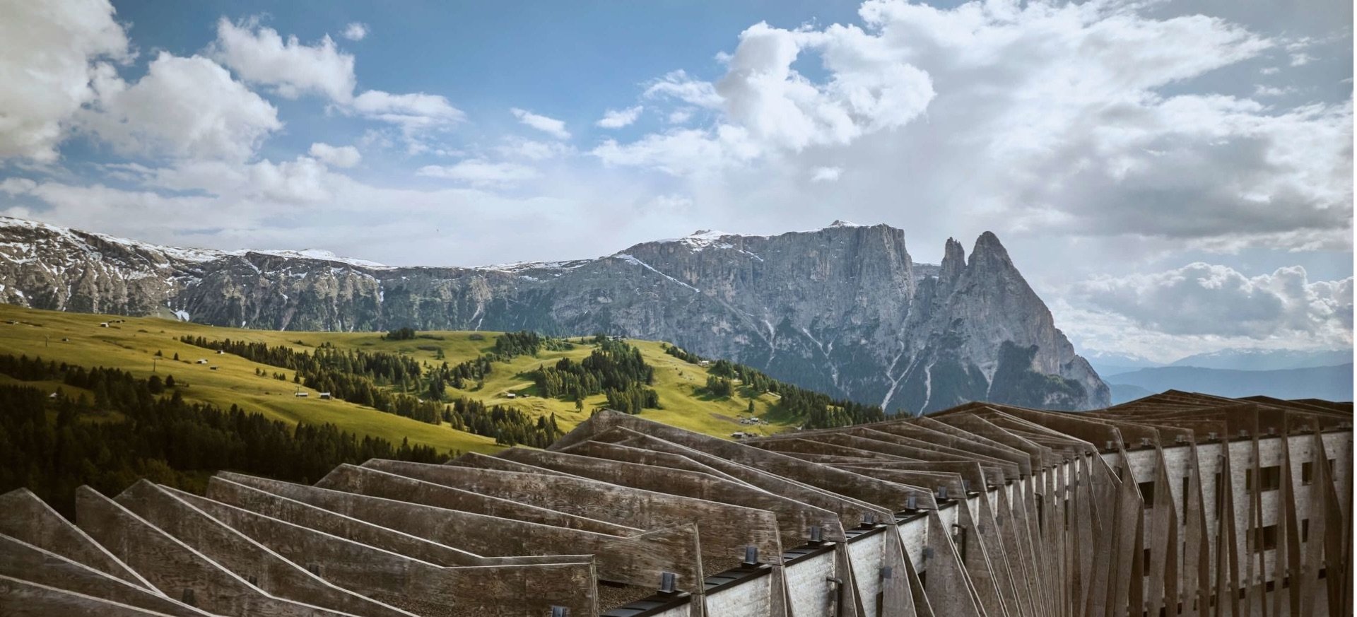 1920x873 COMO Alpina, hory, střecha, příroda | Exclusive Tours