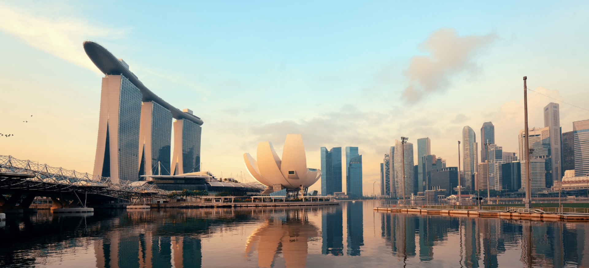 1920x873_Singapur_Citace