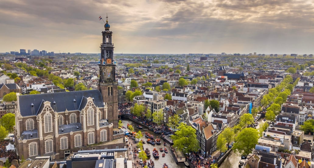 3 Amsterdam s Exclusive Tours shutterstock_1321814426