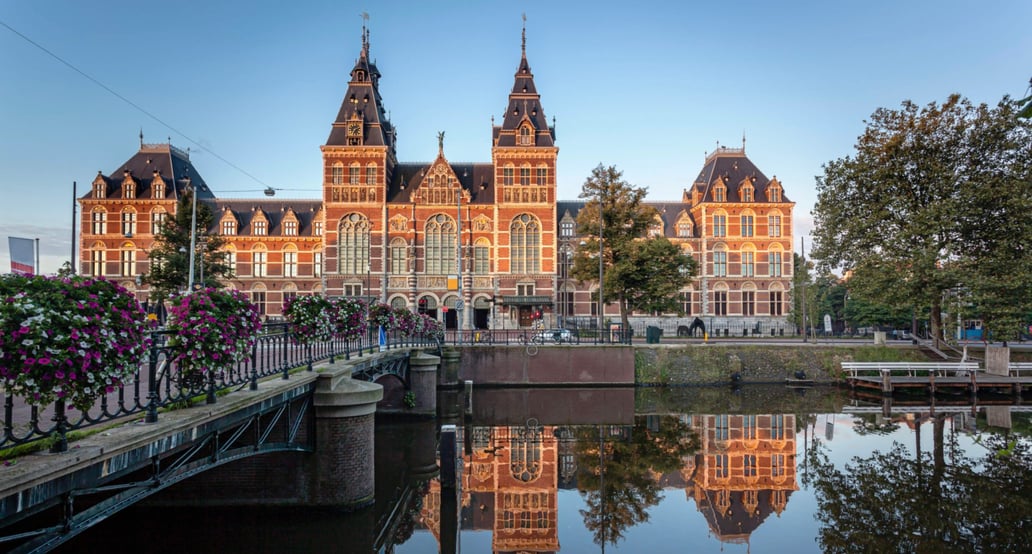 5 Amsterdam s Exclusive Tours  shutterstock_245364502