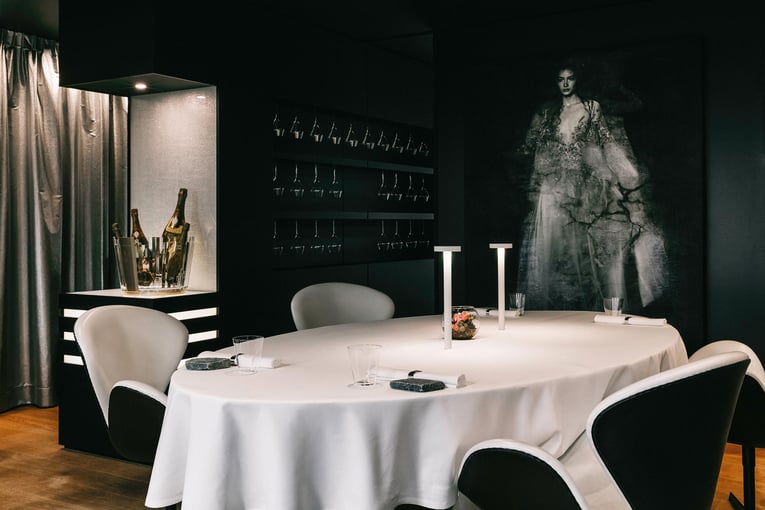 7132 Hotel 5s 7132-hotel-scenic_retreats-vals-cristal-7132_cristal_01