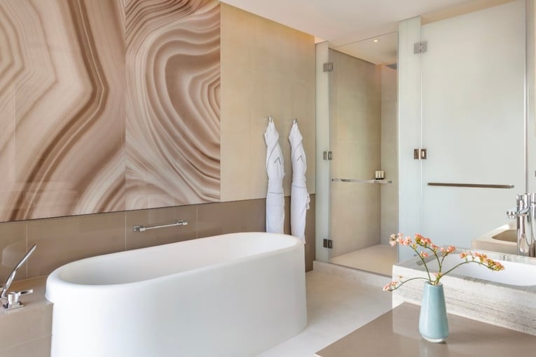Address Beach Resort Dubai Deluxe-King-Bathroom-Marina-Facing-13